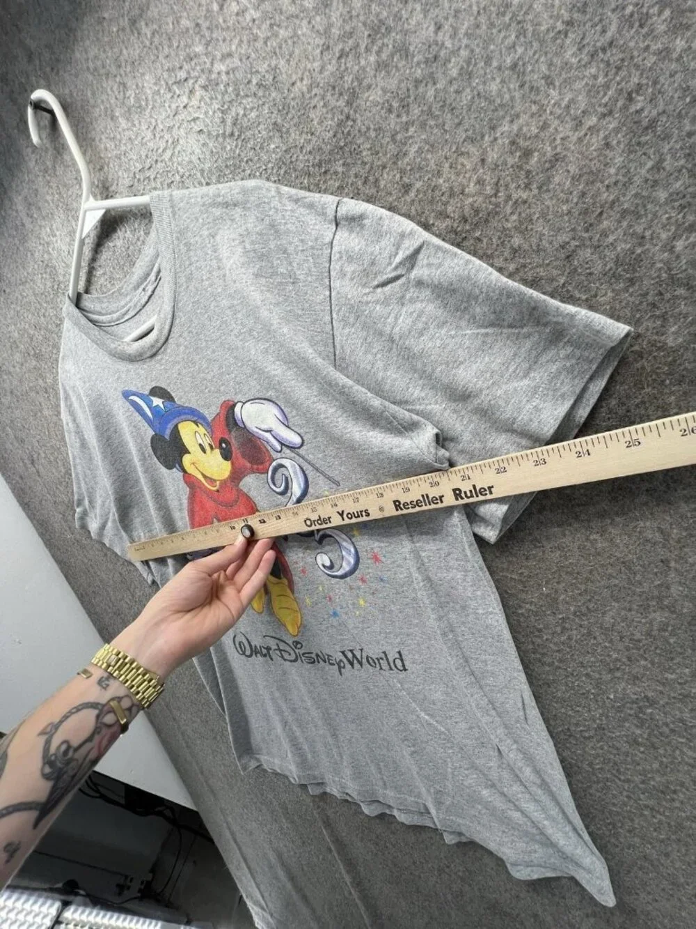 Vintage Disney Shirt Mens Small Gray Mickey Mouse 25th Graphic Tee Crewneck WDW